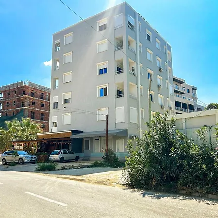 Apartment 1324 *