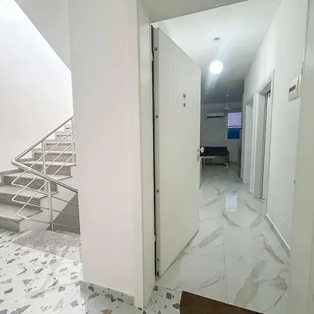Apartment 1324 *