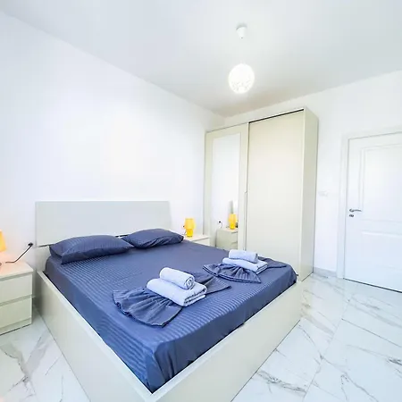 Apartment 1324
