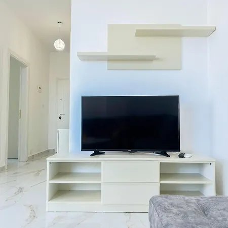 1324 Apartment